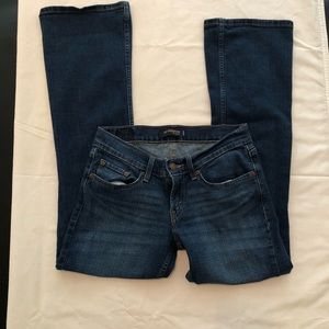Levis 524 jeans size 3 s/c